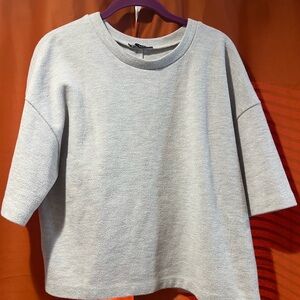 Women's Gray Top